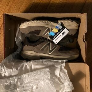 women’s New Balance Fresh Foam size 8 H20 Resist shoes running 🏃‍♀️